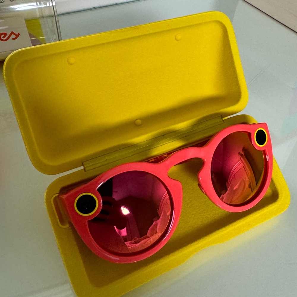 PINK SPECTACLE SNAPCHAT GLASSES